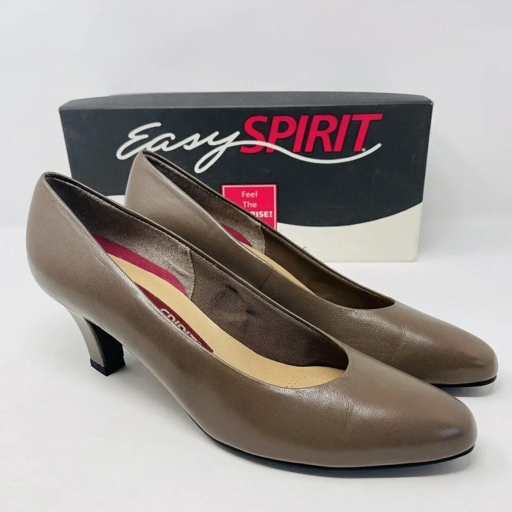 Easy Spirit Womens Size 8.5‎ 2A/4A NARROW Legend Leather Pump Mid Heels in Brown